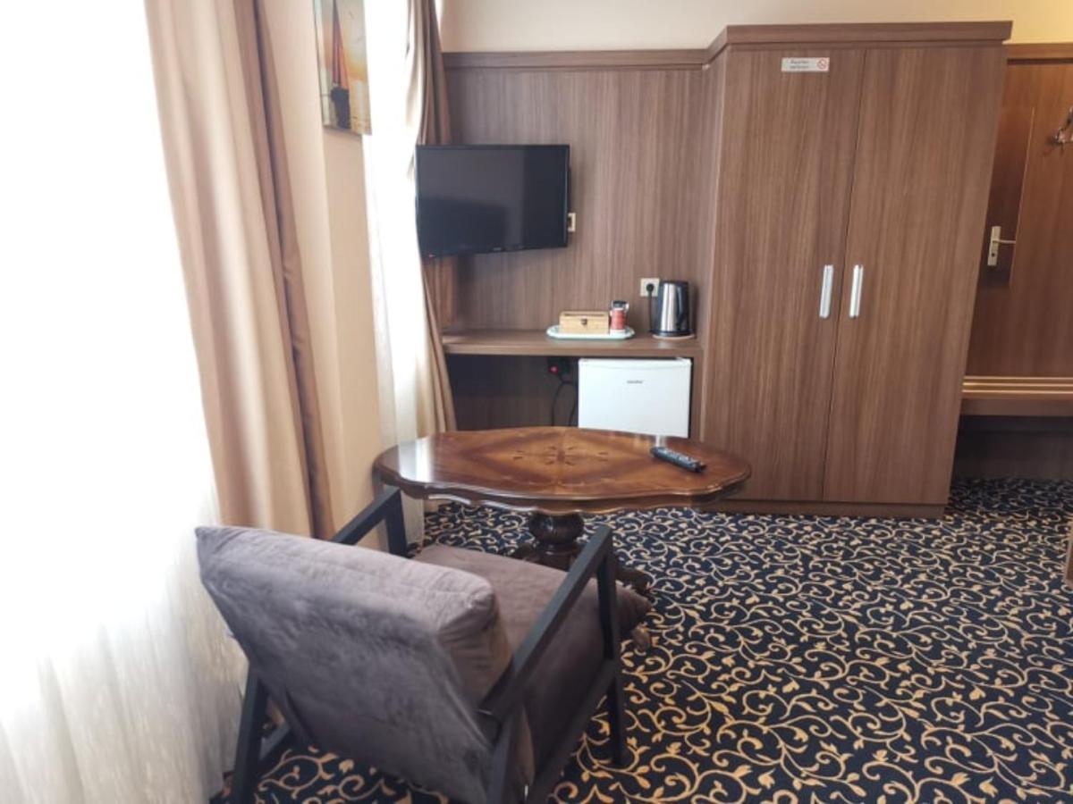 Hotel Zum Weissen Ochsen 알렌 외부 사진