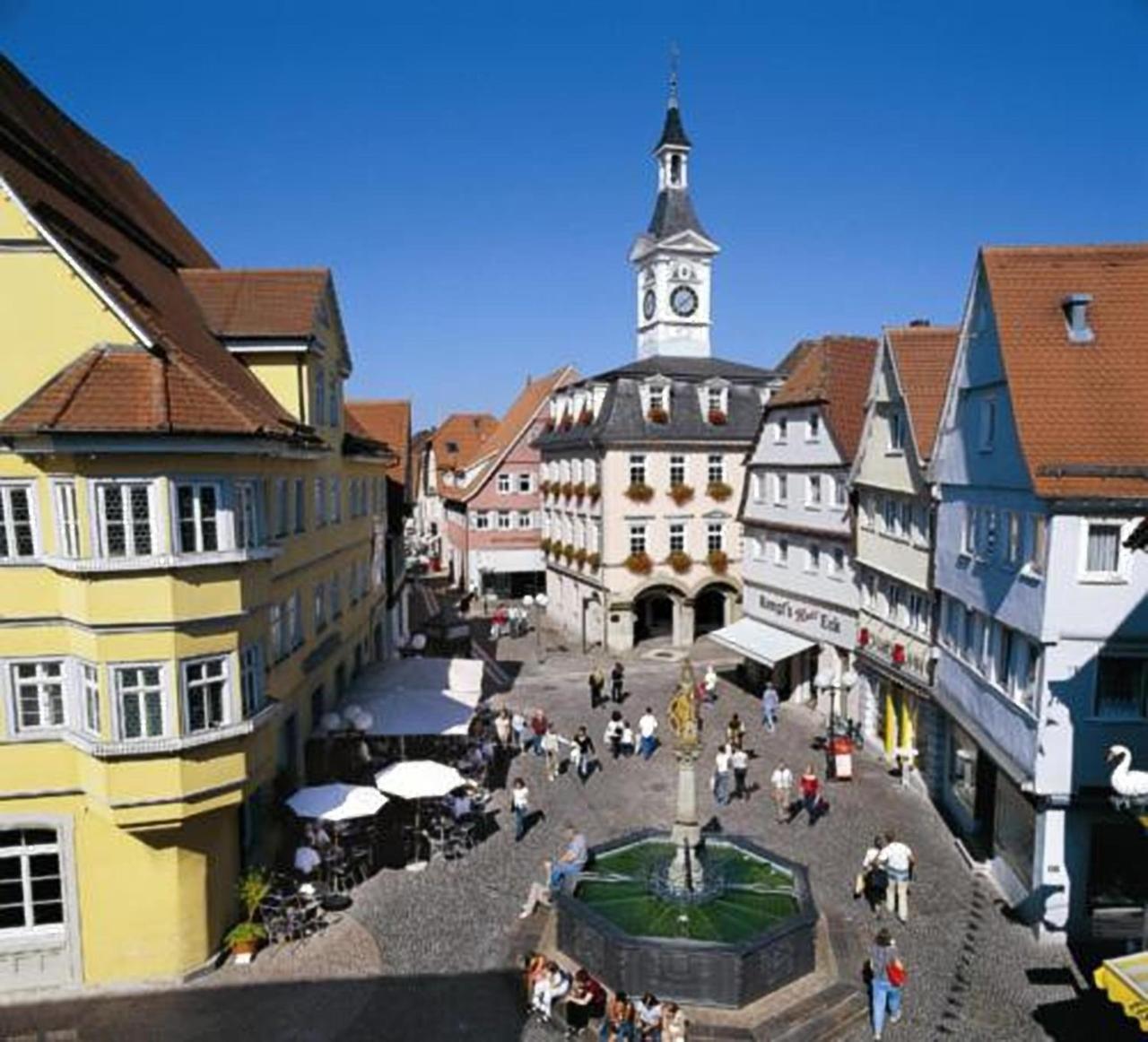 Hotel Zum Weissen Ochsen 알렌 외부 사진