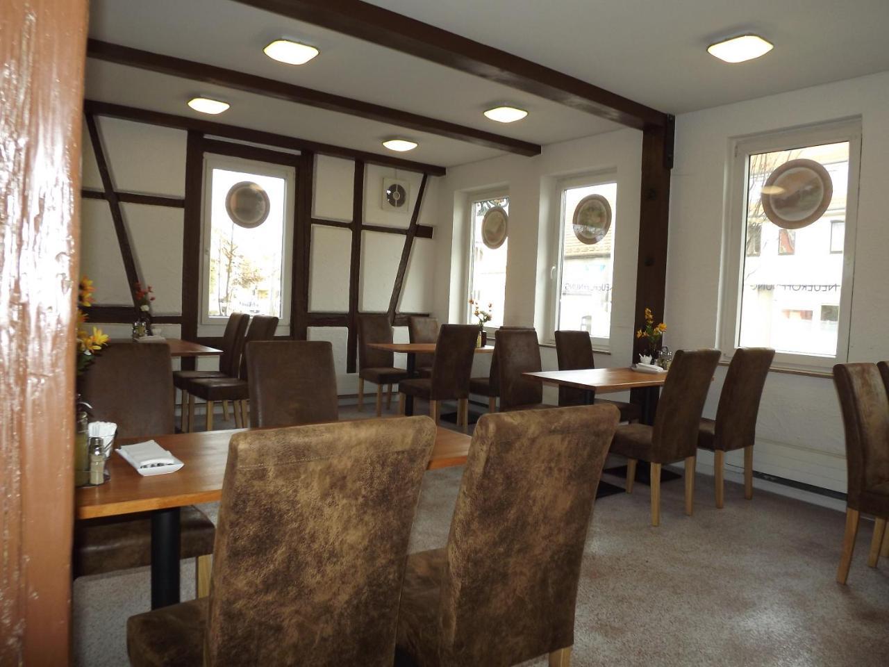 Hotel Zum Weissen Ochsen 알렌 외부 사진